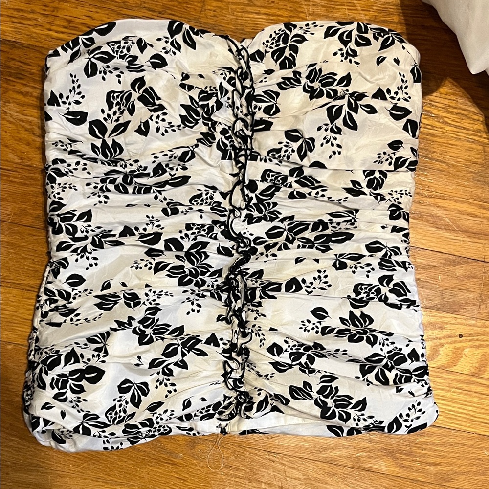 Black and White Floral Strapless Top